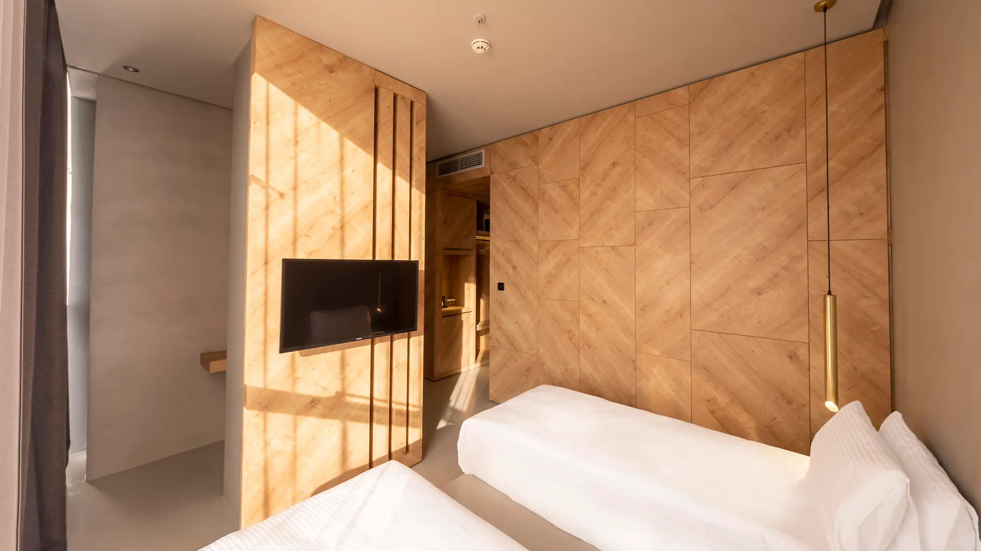 Ag Hotels أنطاليا 2*,